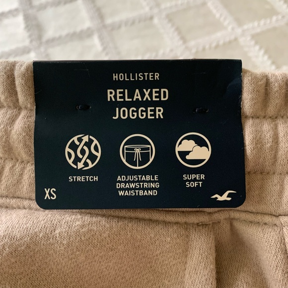 Hollister Relaxed Jogger - Picture 3 of 3